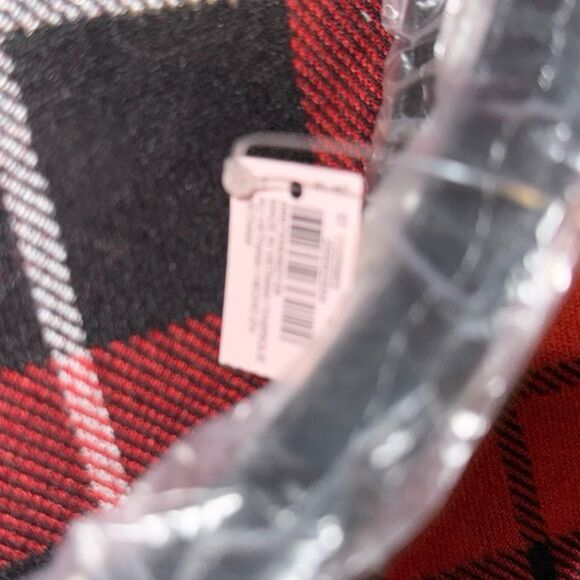 NWT Victoria's Secret Red and Black Plaid Tote Large Bag VS Plush Logo - Picture 5 of 6